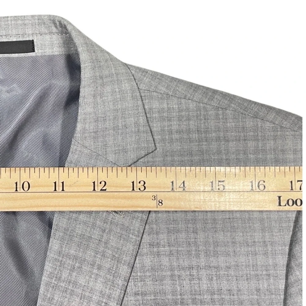 Reaction Kenneth Cole sharp blazer